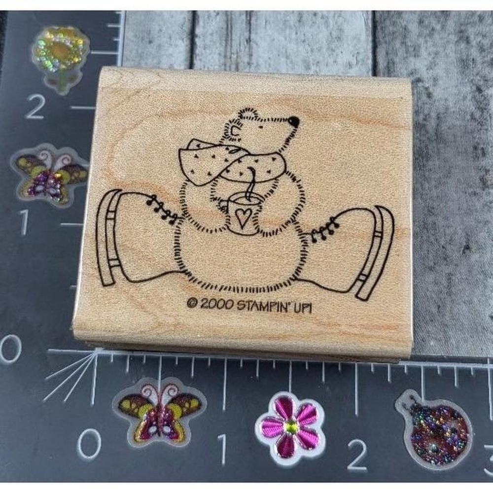 Stampin' Up! Skating Polar Bear Hot Chocolate 2000 Rubber Stamp #R71